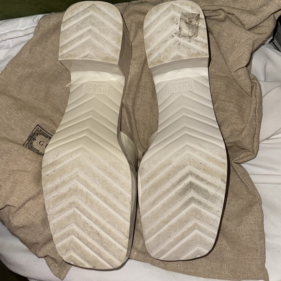 Authentic Gucci chunky slides - Picture 4 of 10
